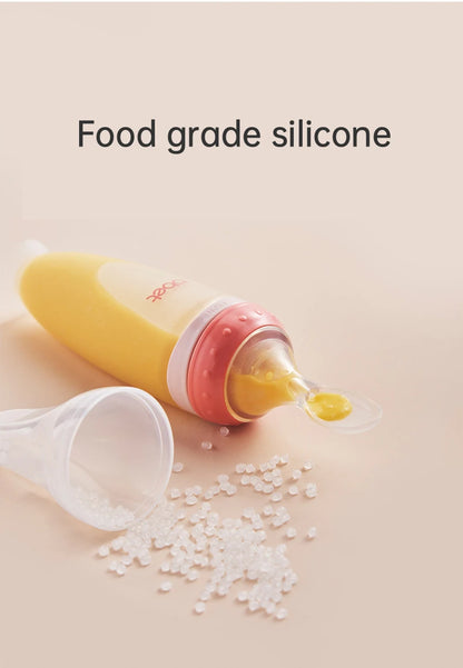 alimentador e colher de silicone.