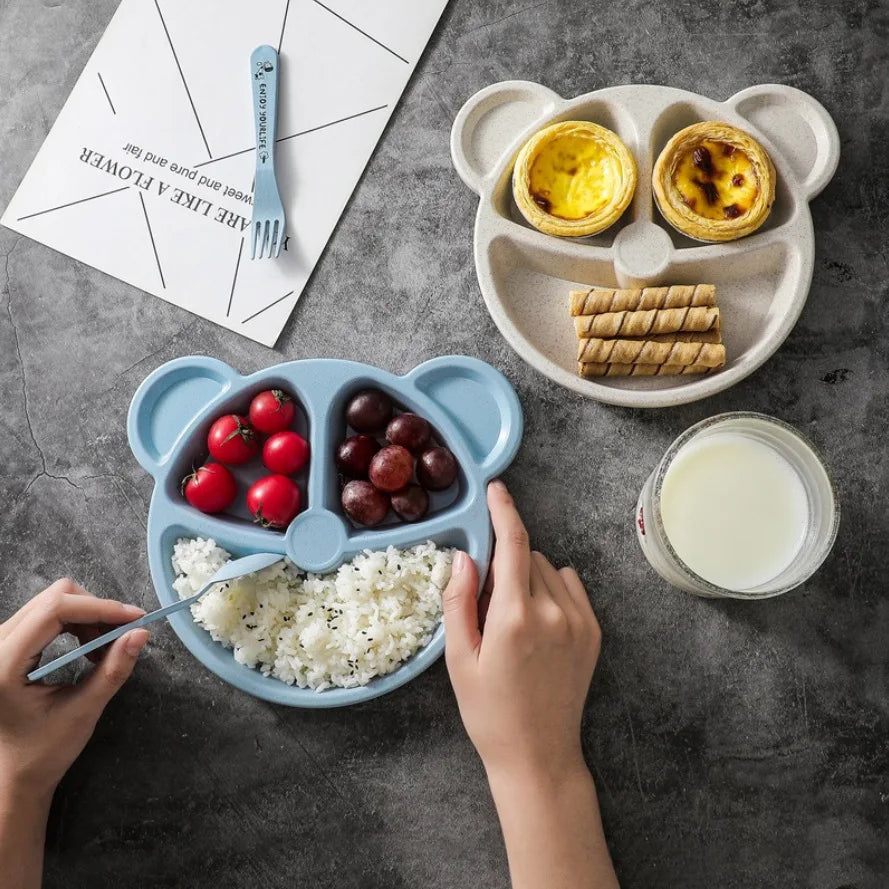 Conjunto de alimentação para bebês de 3 peças – Tigela, colher e garfo com design de urso para bebês e crianças.