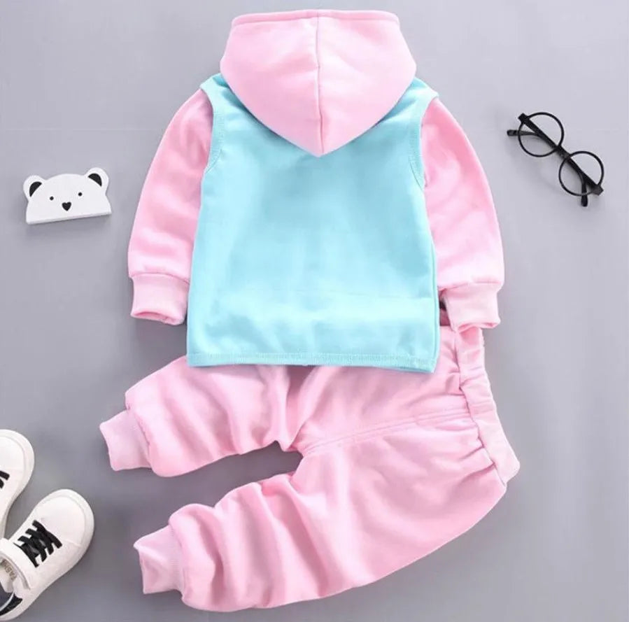 Conjunto de Roupas de Outono e Inverno para Bebês Meninos - Jaqueta, Colete e Calça em Algodão com Forro Aveludado, 3 Peças com Estampa de Urso